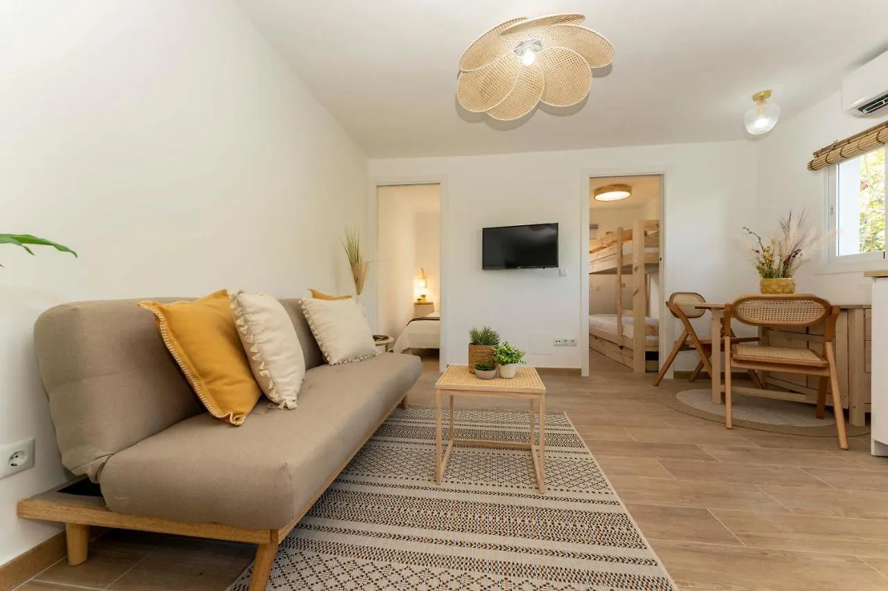 Apartamento De Dos Dormitorios En Casco Historico Estepona